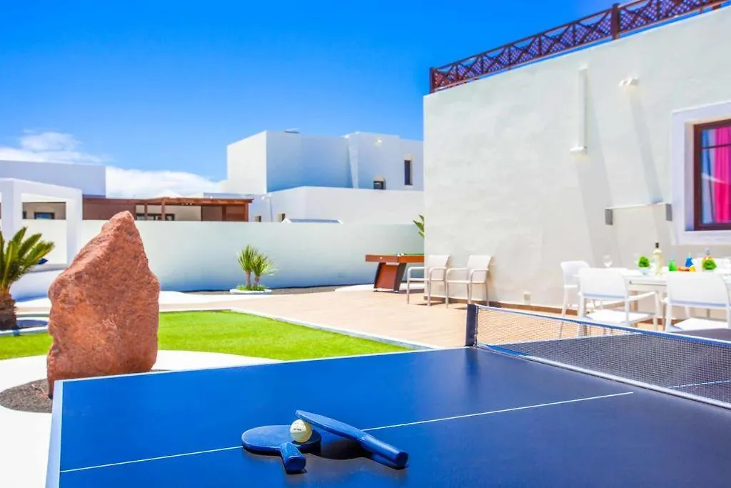 Villa Rubiプラヤ・ブランカ スペイン