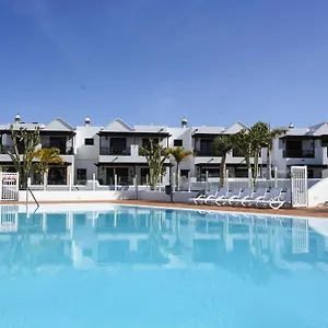 Belharra. En Urbanización Con Piscina. Apartamento