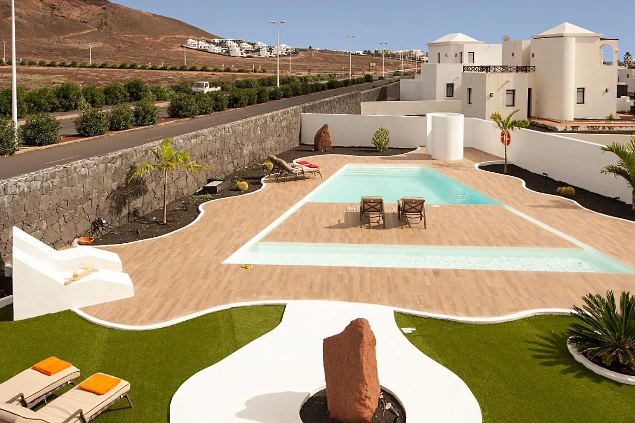 Villa Rubi Playa Blanca  Spain